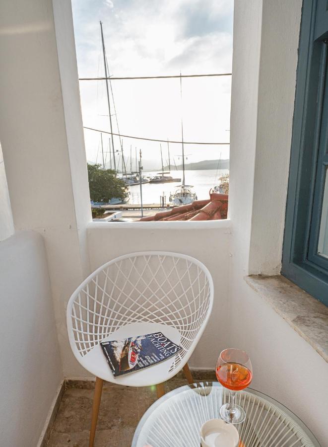 The White Rose Apartment Poros Town Exterior foto